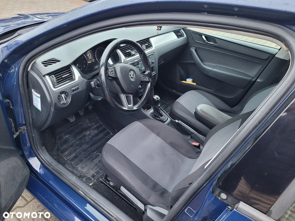 Skoda RAPID 1.2 TSI Ambition - 7