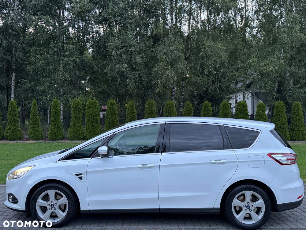 Ford S-Max 2.0 TDCi Titanium - 15