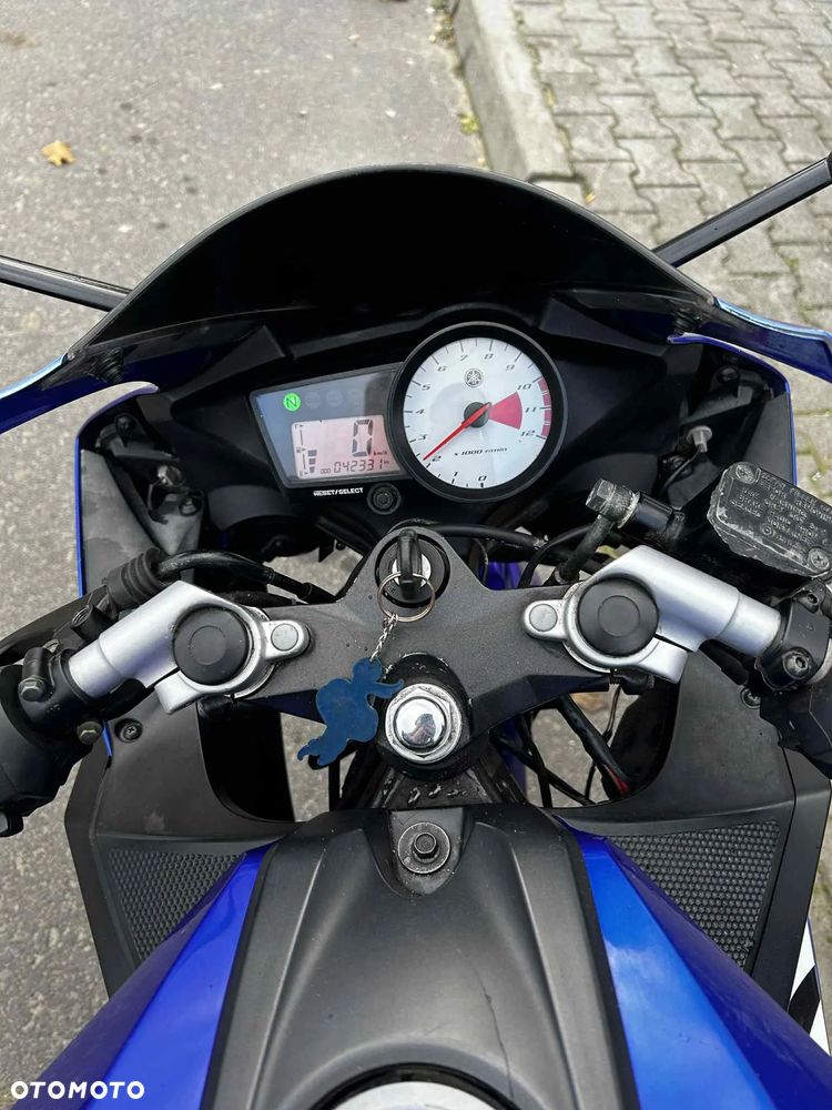 Yamaha R125 - 8