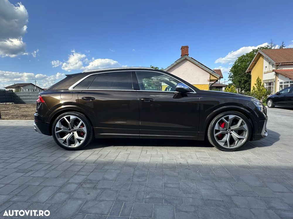Audi RS Q8 4.0 TFSI quattro MHEV Tiptronic - 2