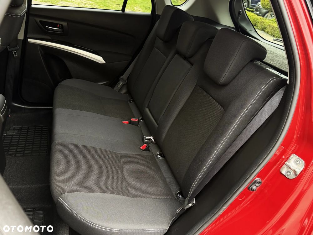 Suzuki SX4 S-Cross 1.4 Boosterjet Allgrip Comfort+ - 30