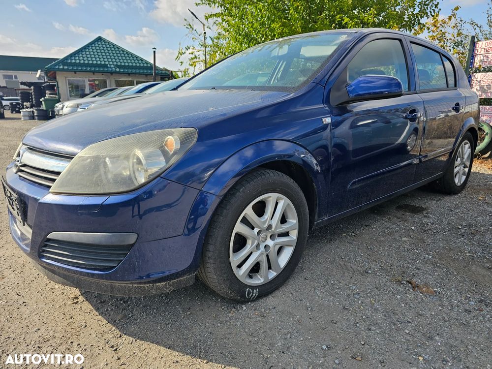 Opel Astra - 1