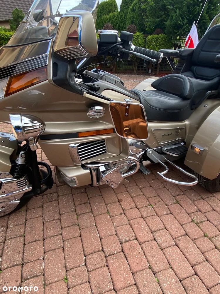 Honda GL - 29
