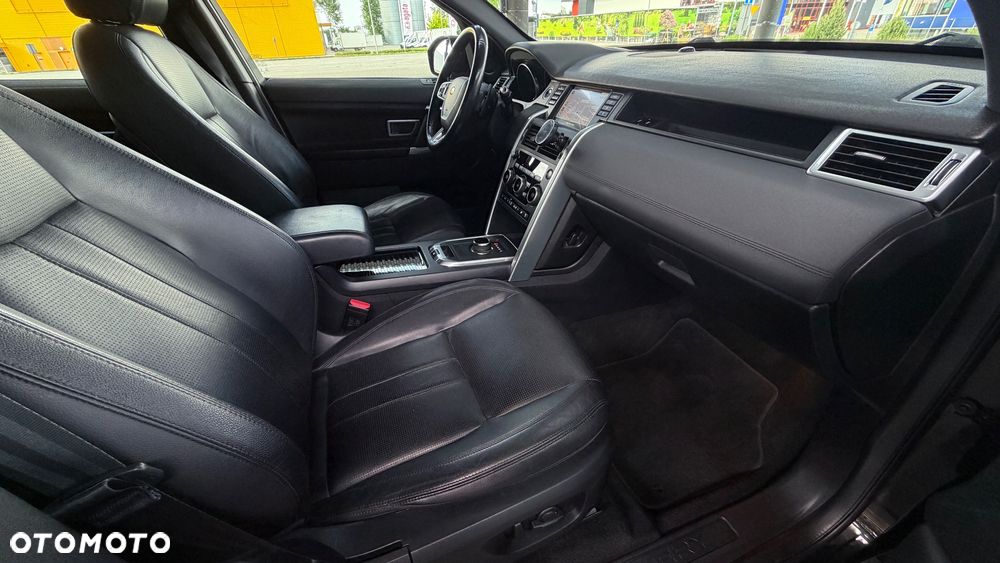 Land Rover Discovery Sport TD4 HSE Luxury - 11