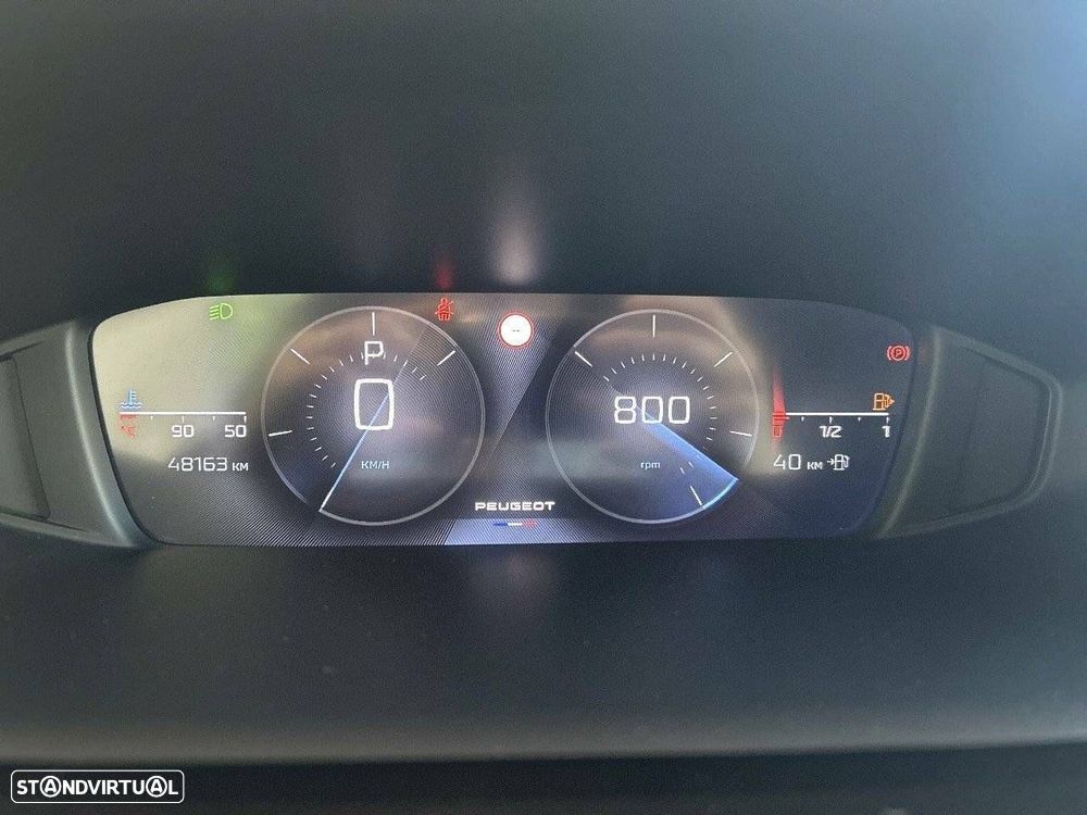 Peugeot 308 1.2 PureTech Allure EAT8 - 17