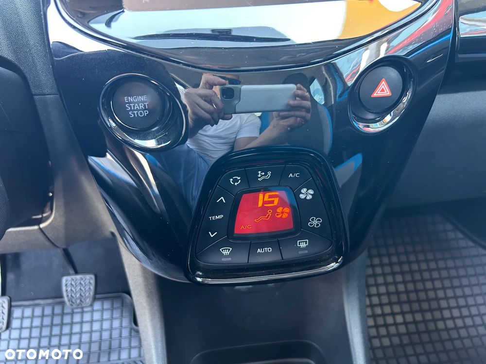 Toyota Aygo x-style - 23