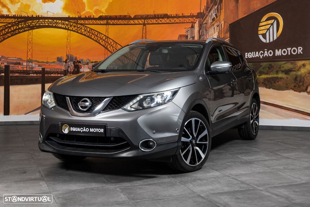 Nissan Qashqai 1.6 dCi Tekna Premium - 1
