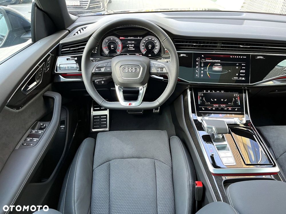 Audi Q8 - 17
