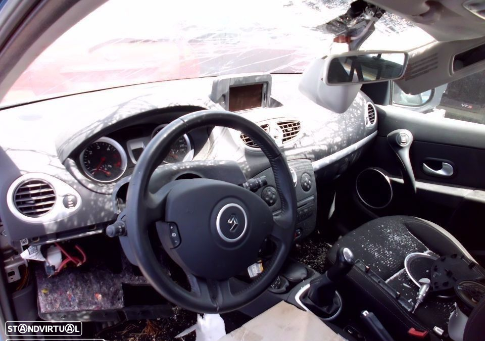 Peças Renault Clio III 2005 a 2010 - 34