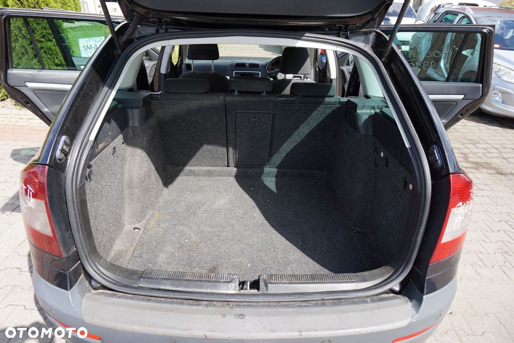 SKODA OCTAVIA II 1Z5 LIFT KOMBI 2010 9910 2.0 TDI BMM 140KM KXV 4X4 CZARNY na części - 11