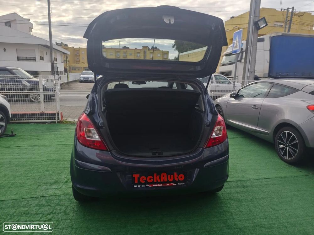 Opel Corsa 1.2 Cosmo - 5