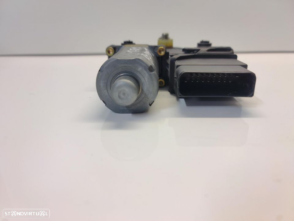 Motor elevador Vidro elétrico porta traseira direita VW Passat B5 97 a 2005 - 4