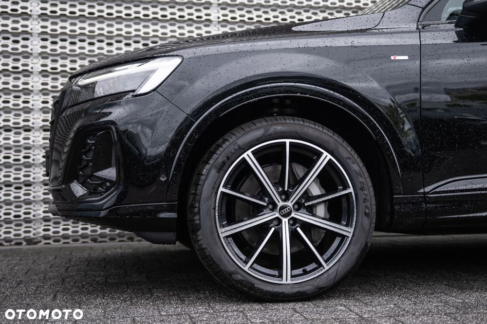 Audi Q7 - 6