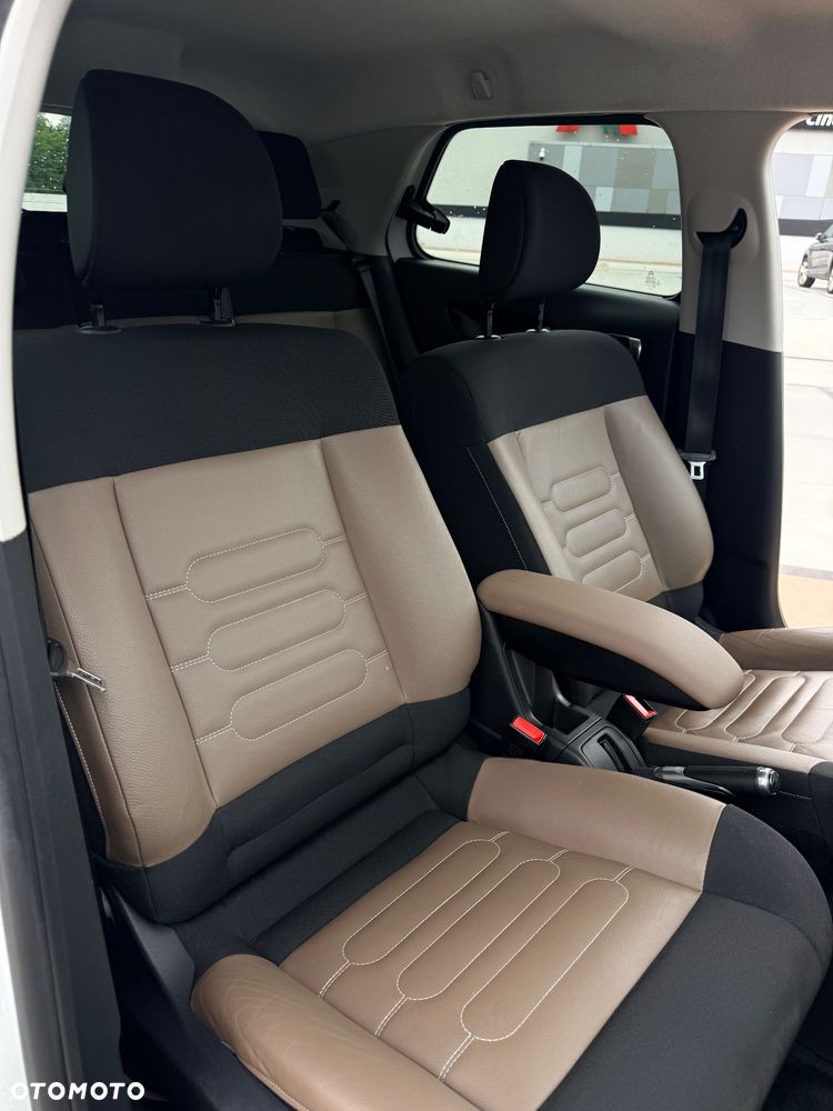 Citroën C4 Cactus 1.2 PureTech Shine Edition S&S - 16