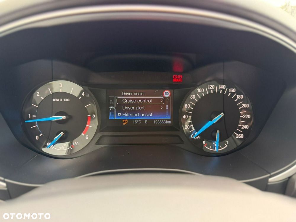 Ford Mondeo - 28
