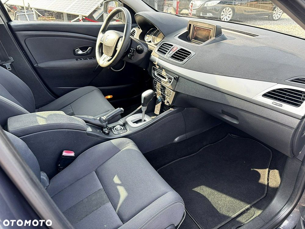 Renault Megane - 11