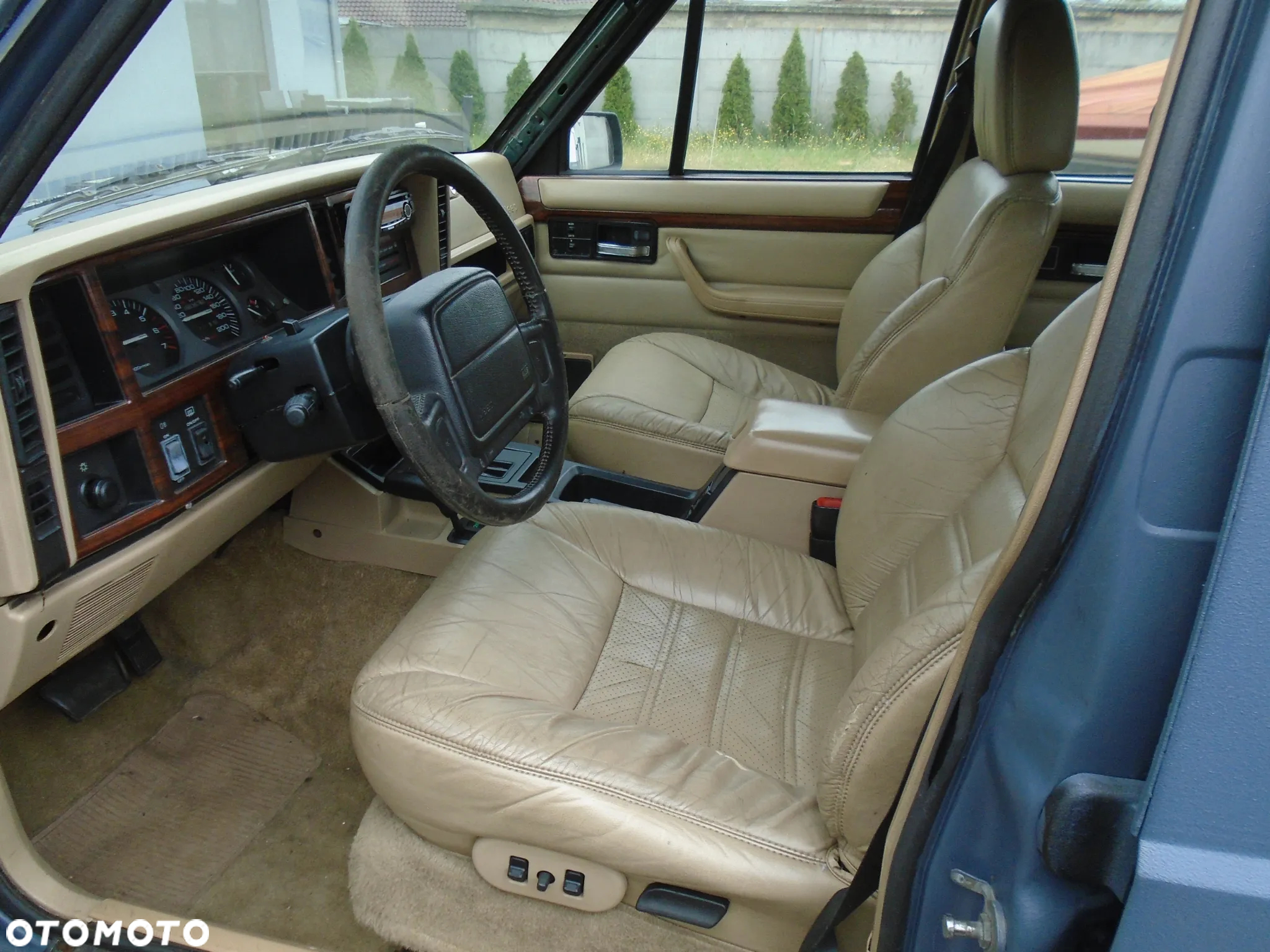 Jeep Cherokee 4.0 Limited - 9