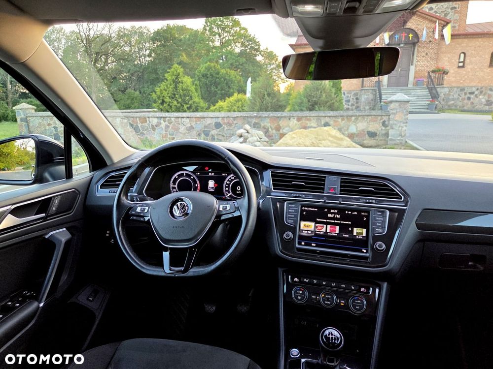 Volkswagen Tiguan 2.0 TDI SCR (BlueMotion Technology) Highline - 22