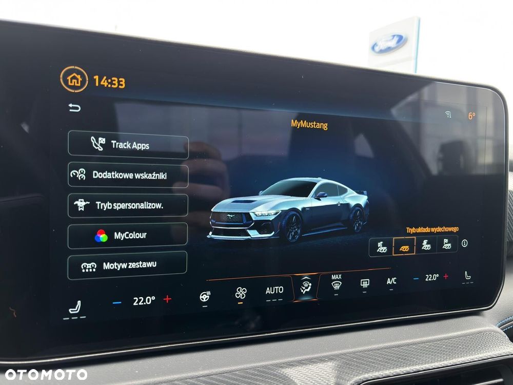 Ford Mustang - 30
