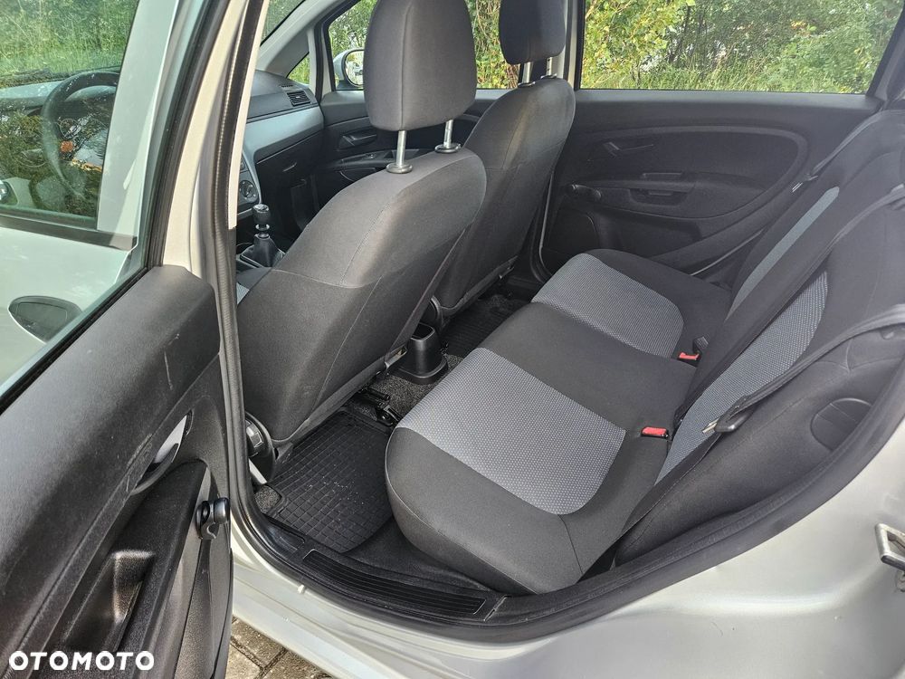 Fiat Punto - 11