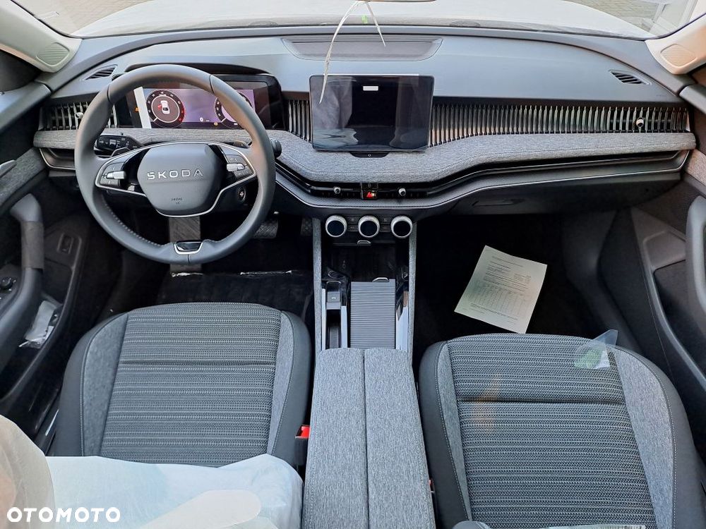 Skoda Superb 1.5 TSI mHEV Drive DSG - 8