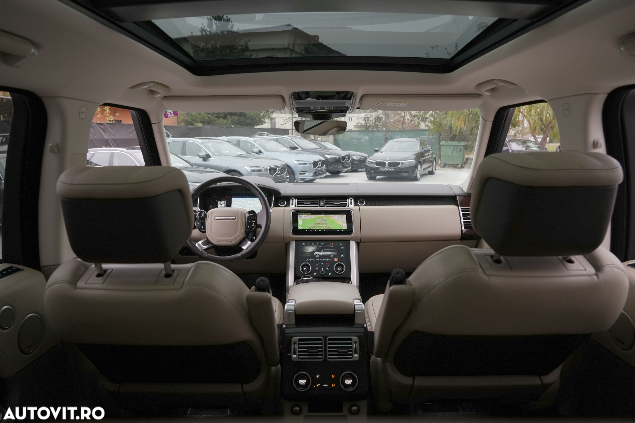 Land Rover Range Rover - 27