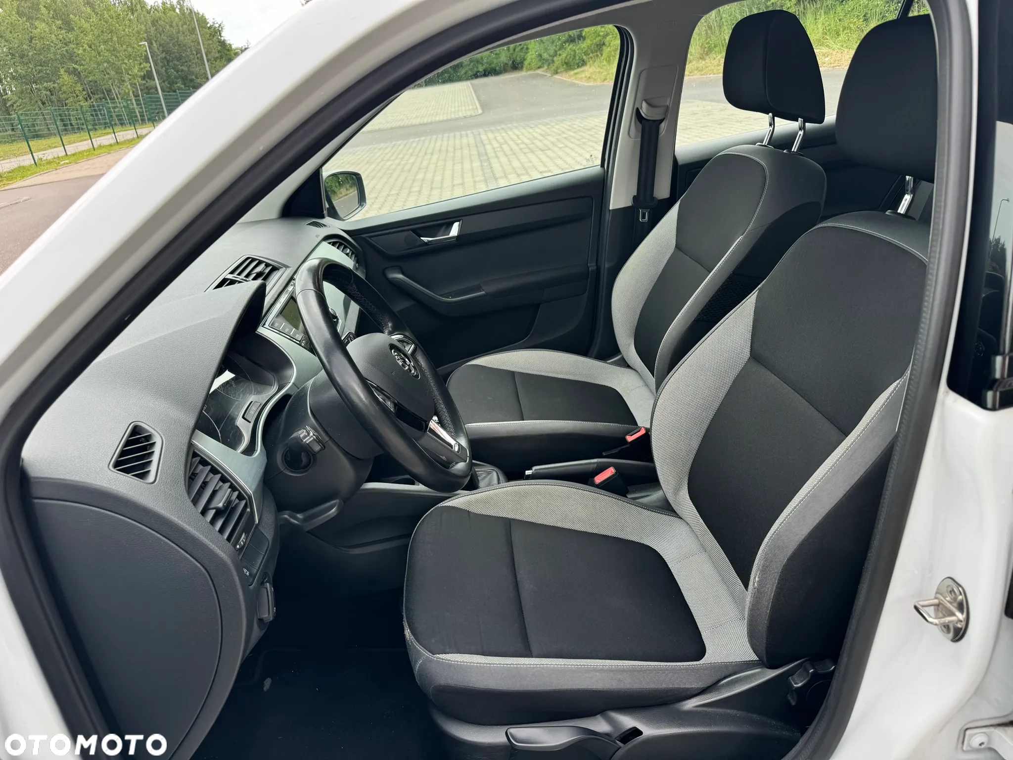 Skoda Fabia 1.0 Ambition - 10