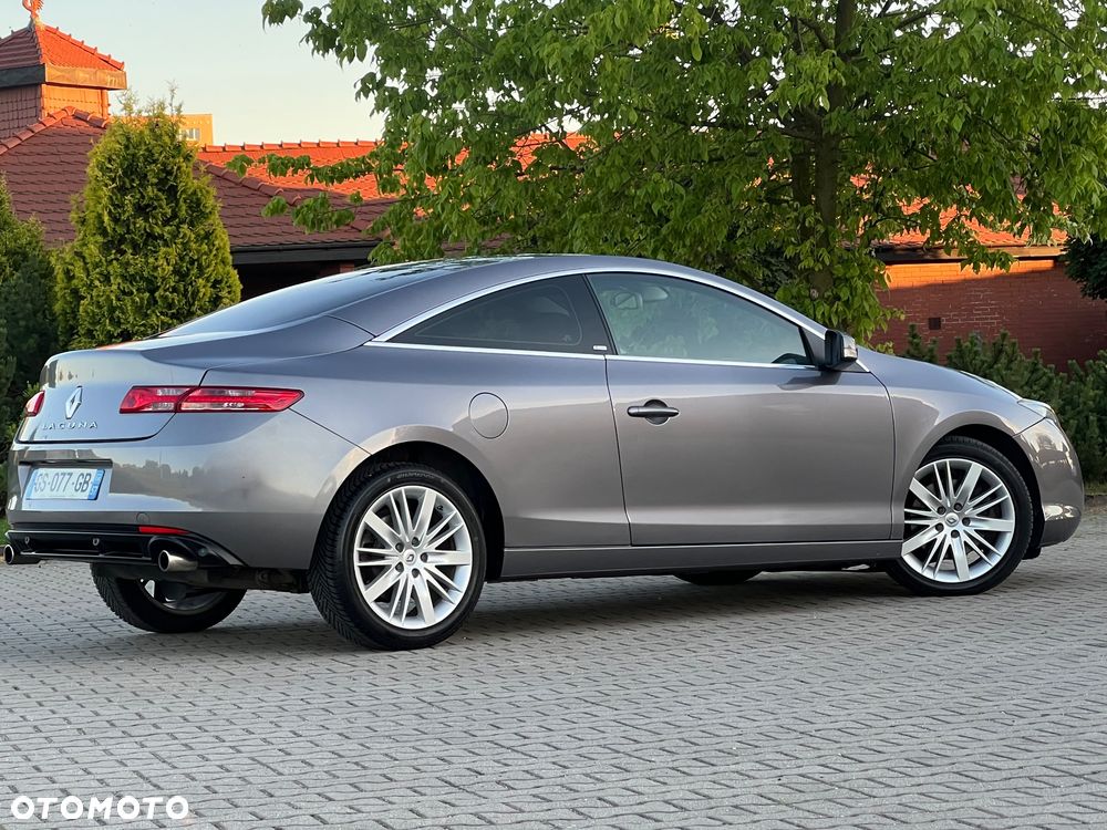 Renault Laguna dCi 180 FAP GT - 30