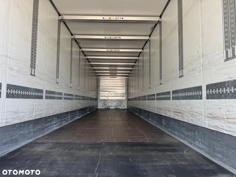 Schmitz Cargobull Izoterma , Doppelstock, oś podnoszona, 184.000 km!! - 13