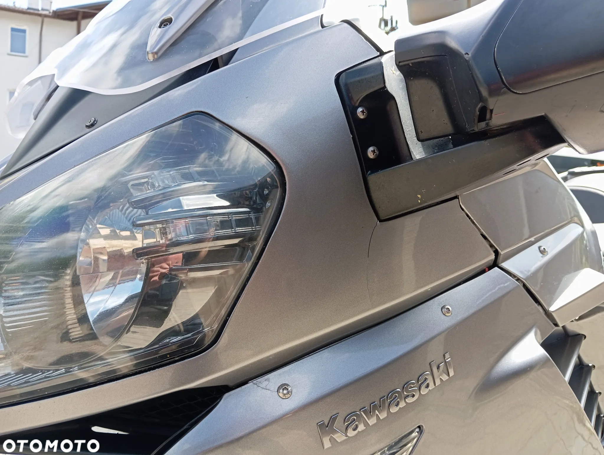 Kawasaki GTR - 7