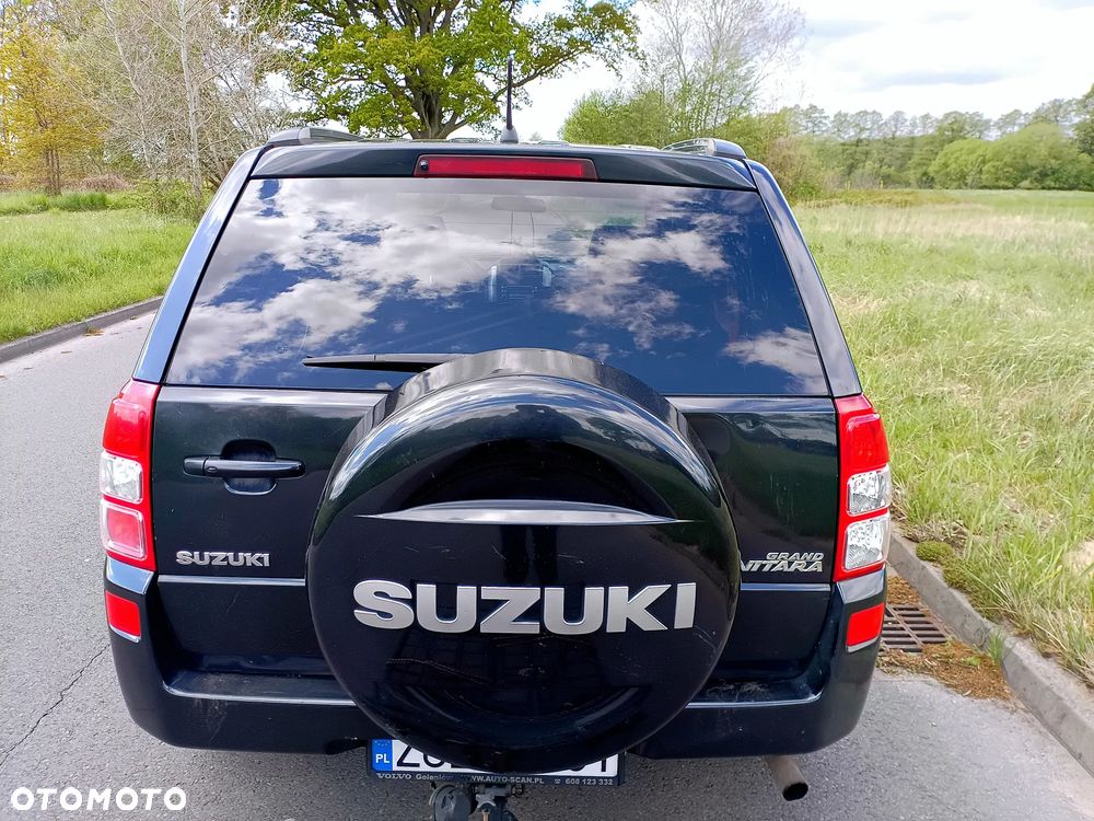 Suzuki Grand Vitara 2.0 - 5