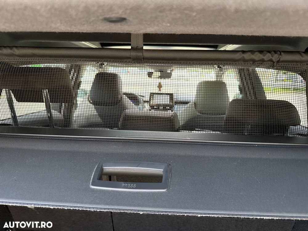 Toyota Corolla - 18