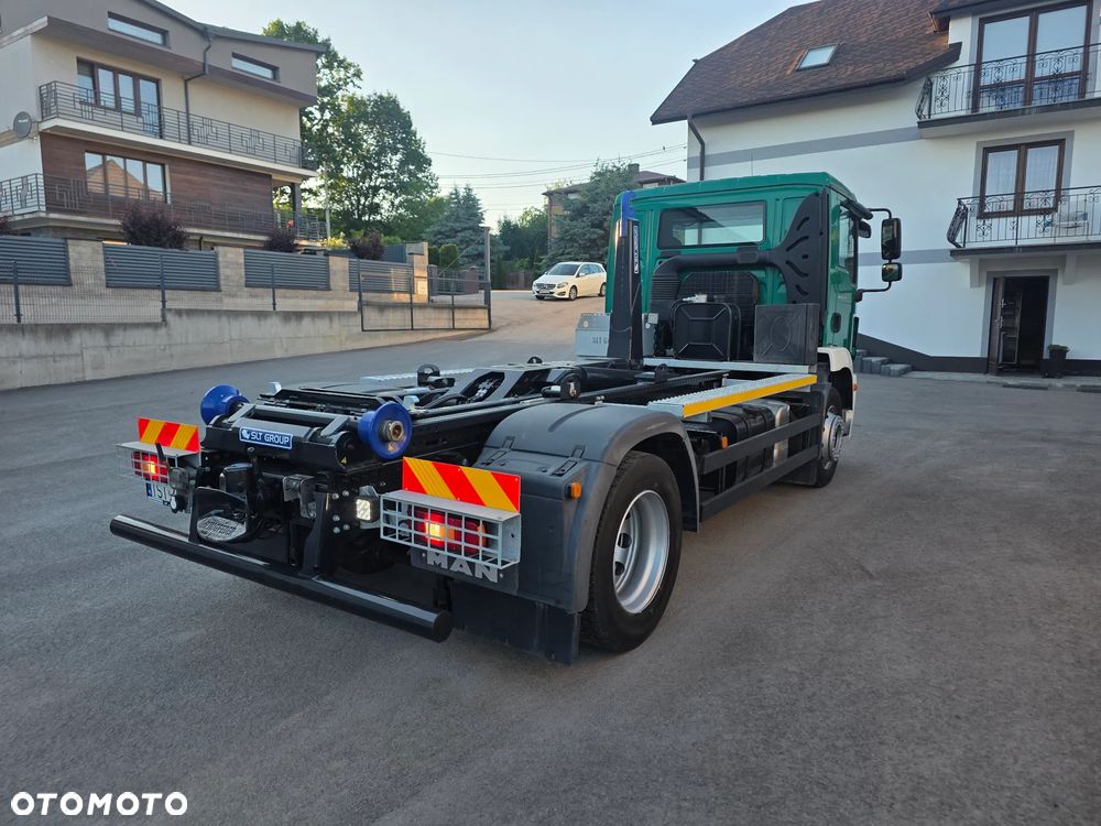 MAN TGM 18.340 urządzenie hakowe AXOR - 4