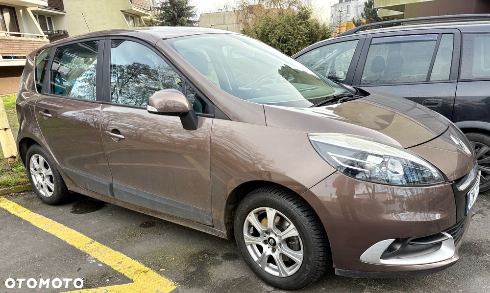 Renault Scenic - 2