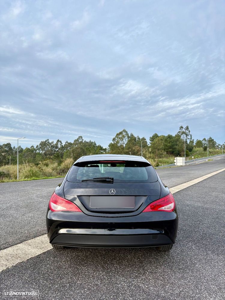 Mercedes-Benz CLA 180 d BlueEFFICIENCY Edition - 4