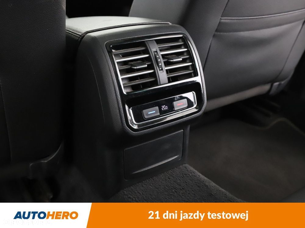 Volkswagen Passat Alltrack - 36