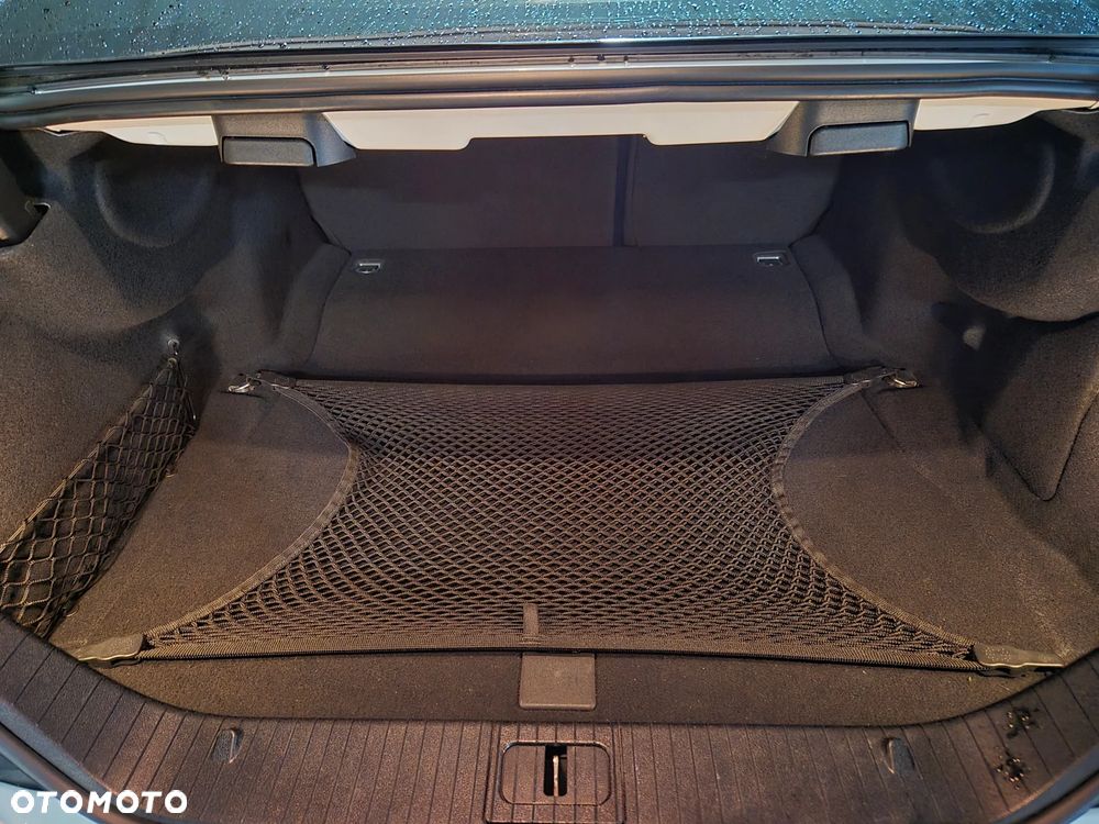 Mercedes-Benz CLS 400 9G-TRONIC - 24