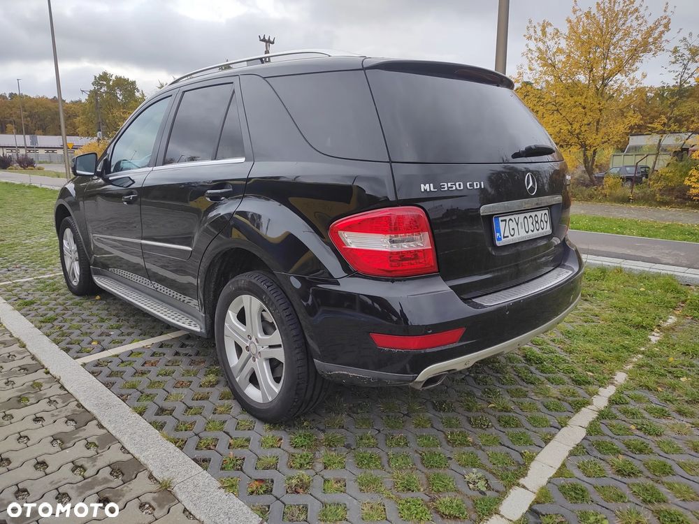 Mercedes-Benz ML - 8