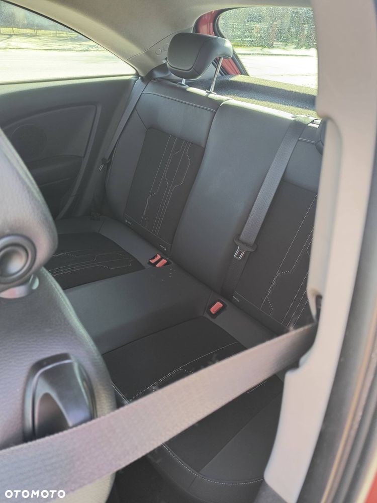 Opel Corsa 1.4 16V 150 Jahre - 17