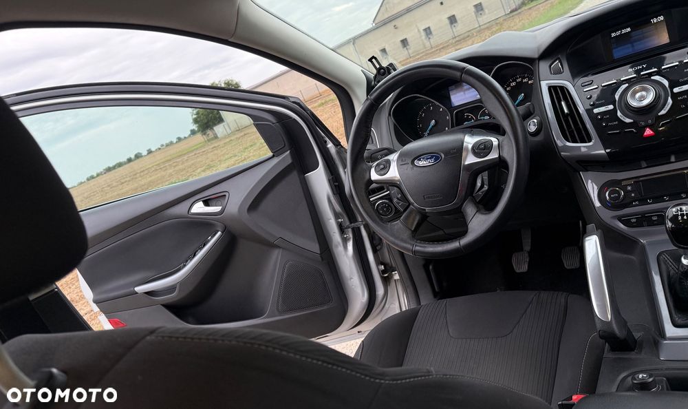 Ford Focus 2.0 TDCi Titanium - 27