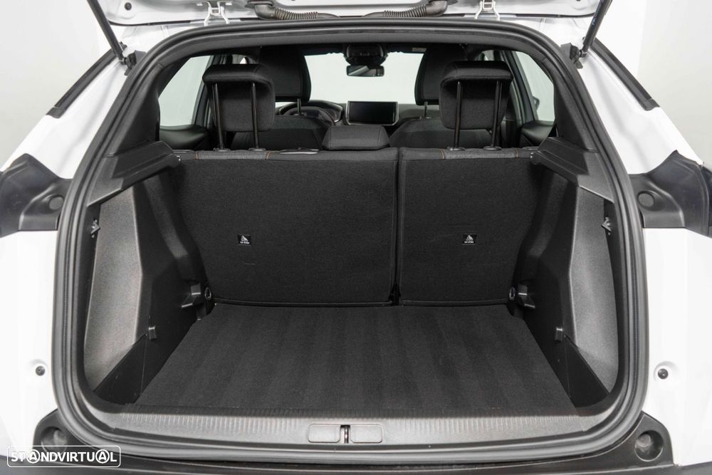 Peugeot 2008 1.2 Style - 15