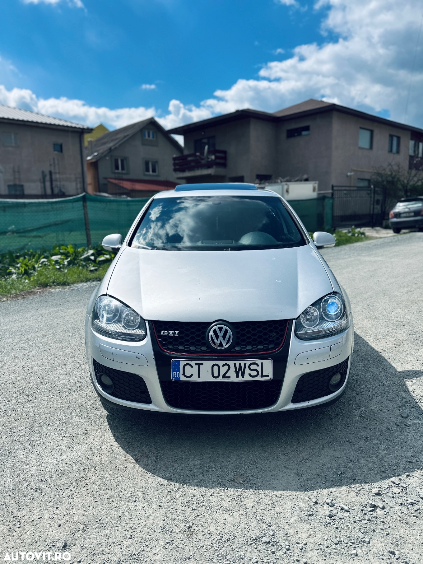 Volkswagen Golf 2.0 FSI GTI DSG - 2
