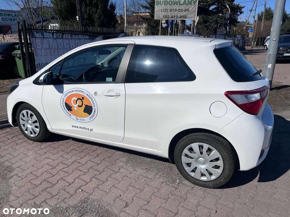 Toyota Yaris 1.0 Premium - 5