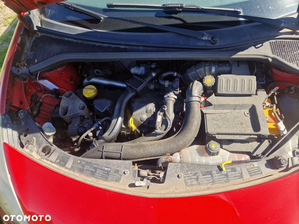 Renault Clio - 7