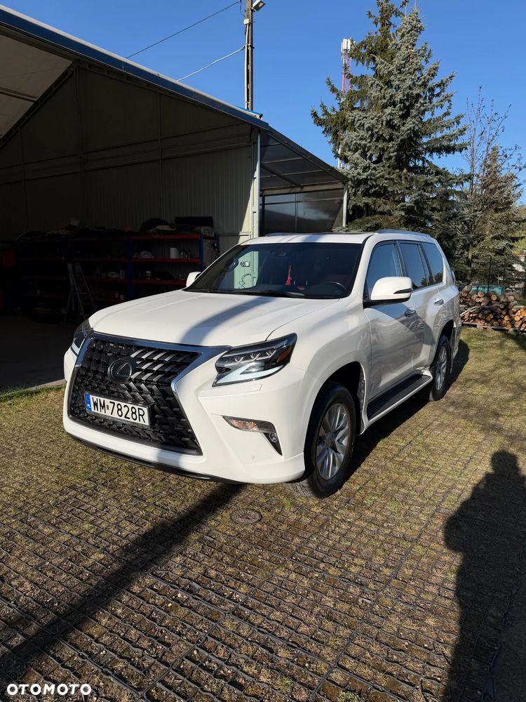 Lexus GX - 1
