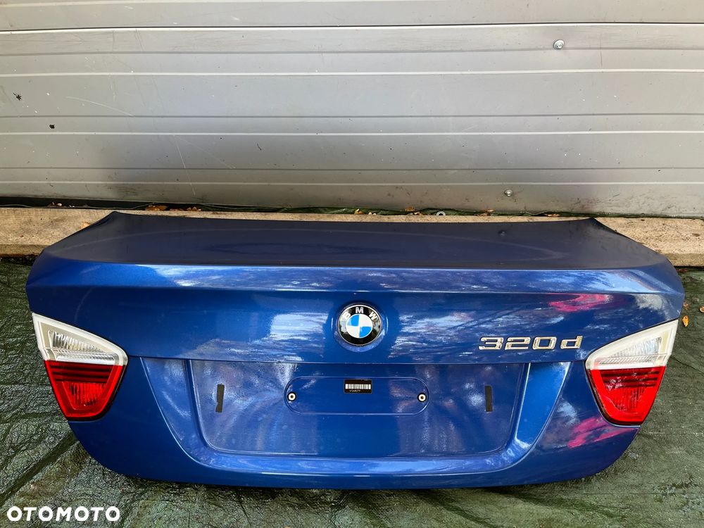 KLAPA BAGAŻNIKA BMW E90 BEŻOWY ZŁOTY A51 - 4