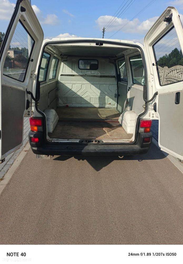 Volkswagen Transporter - 7