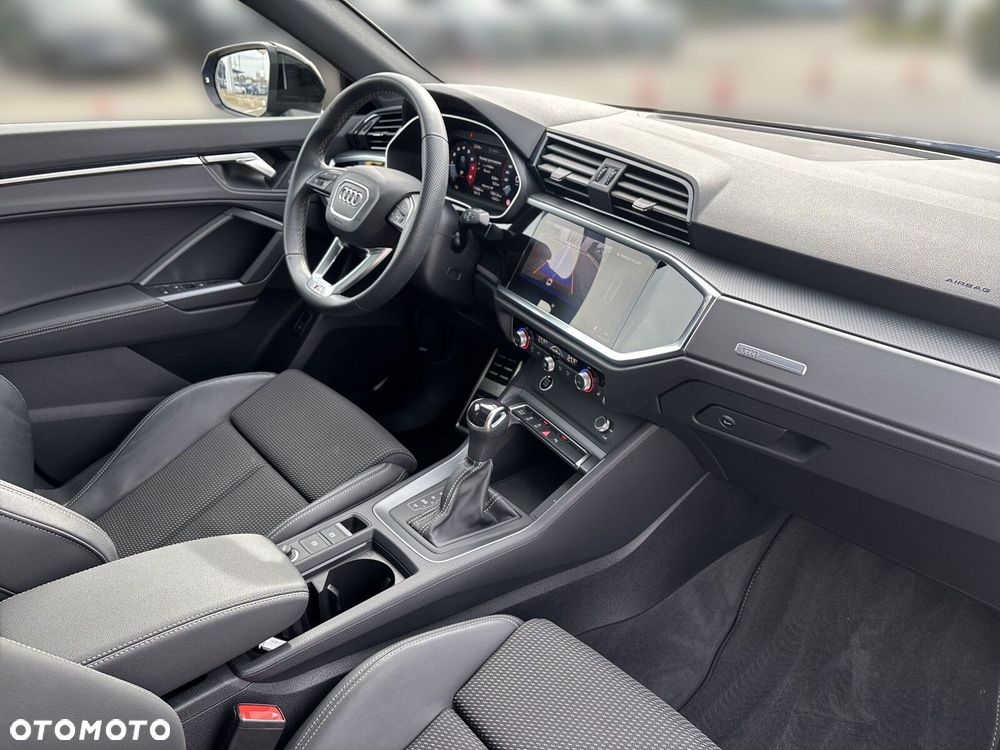 Audi Q3 35 TFSI mHEV S-Line S tronic - 14