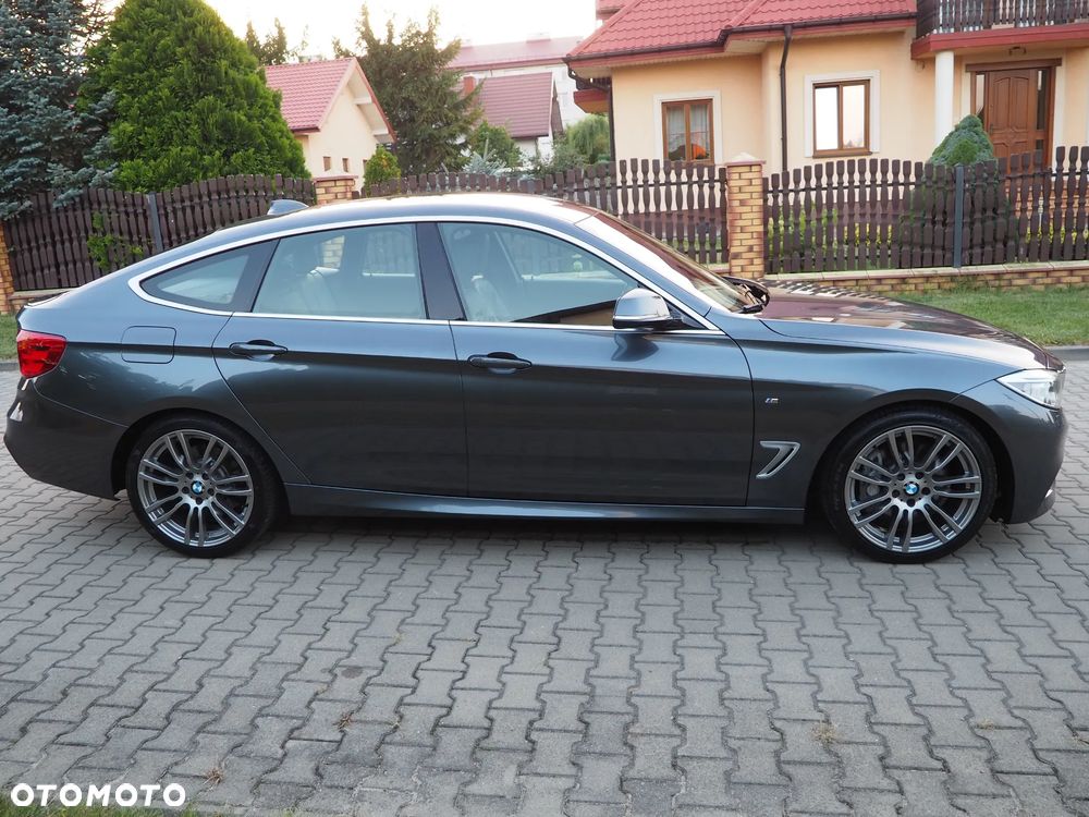 BMW 3GT 335i M Sport - 12