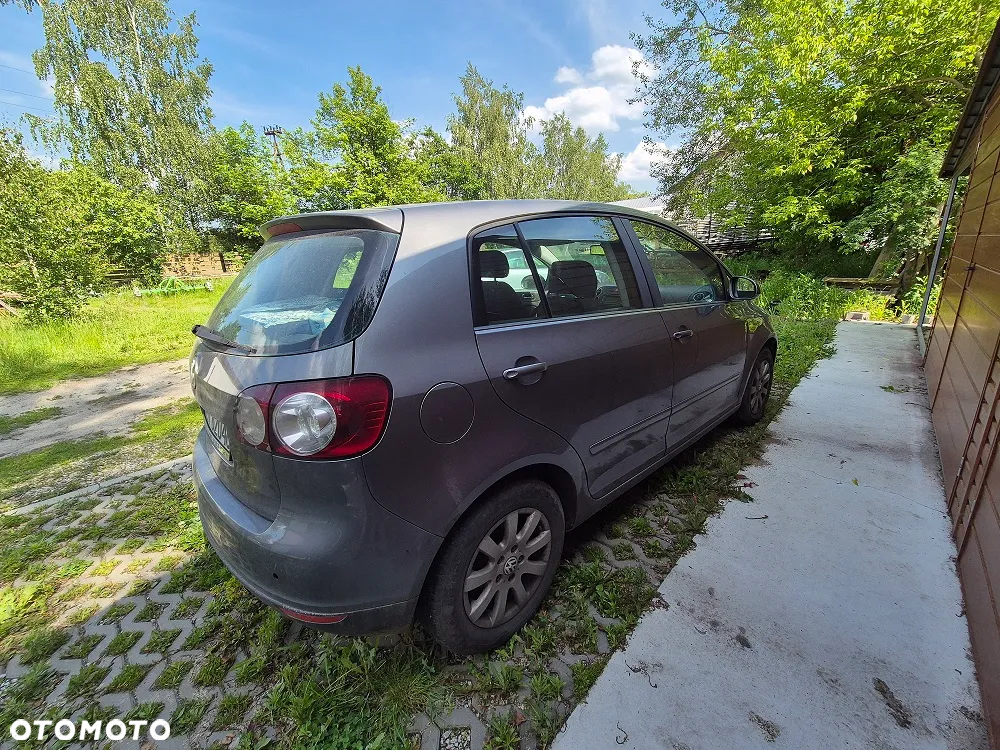 Volkswagen Golf V 1.9 TDI Trendline - 8